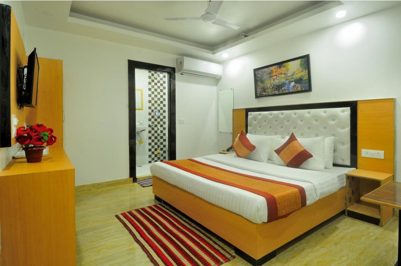 Hotel Noida Delight Εξωτερικό φωτογραφία