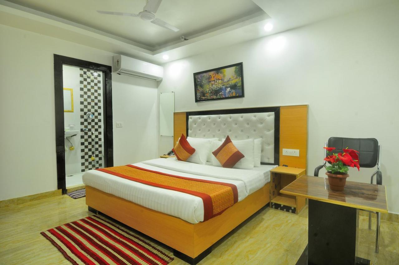 Hotel Noida Delight Εξωτερικό φωτογραφία
