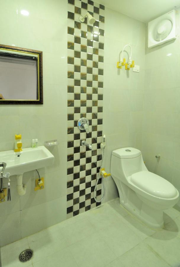 Hotel Noida Delight Εξωτερικό φωτογραφία